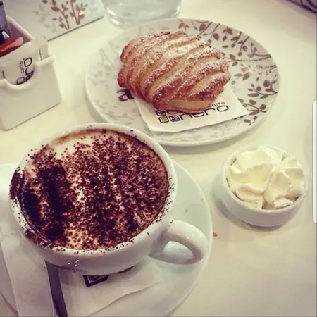 Butterfly House Couette-café 3*