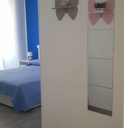 Butterfly House 3* Salerno