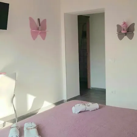 Butterfly House 3* Salerno